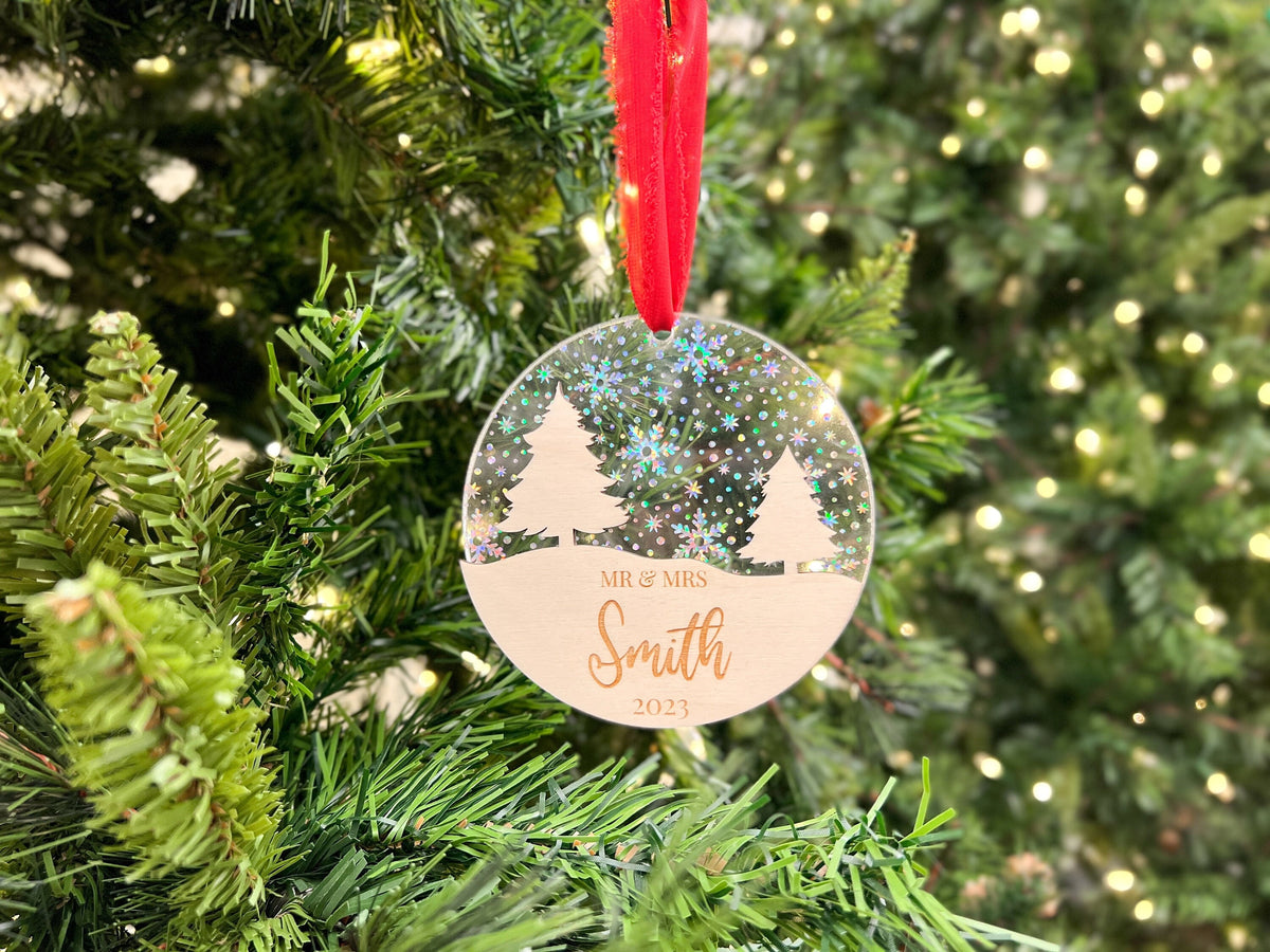 Personalized Mr & Mrs Ornament
