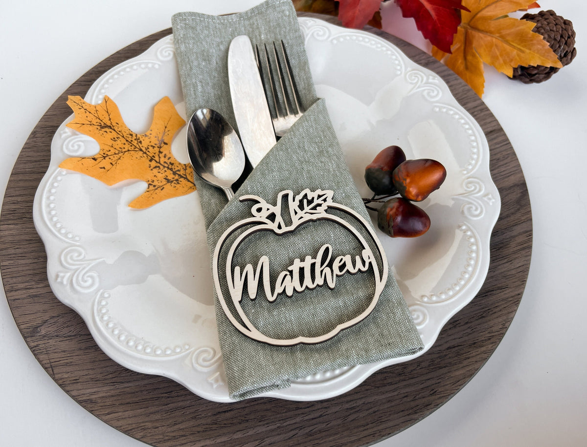 Thanksgiving Personalized Pumpkin Name Tags – photo 2