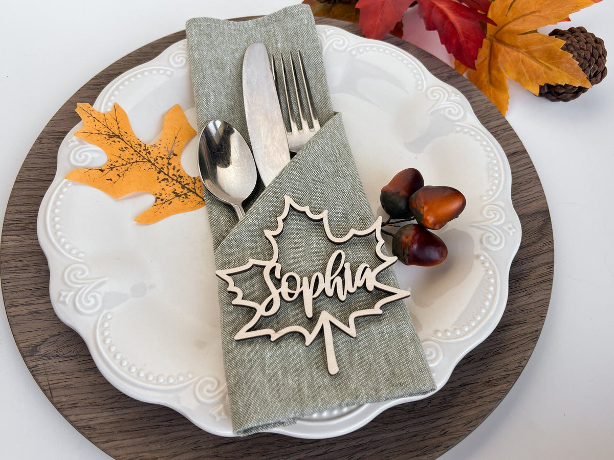 Thanksgiving Personalized Fall Leaf Name Tags